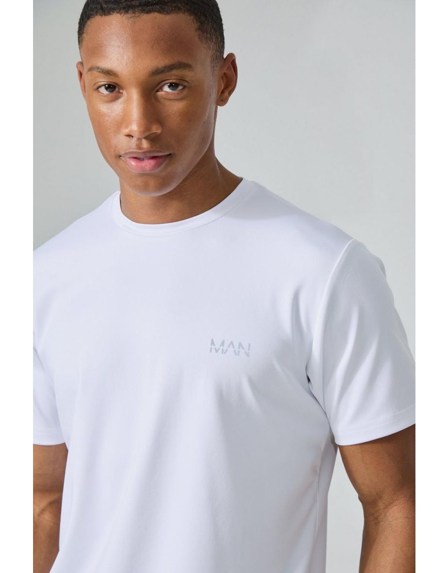 Man Active Performance Gym Tshirt - white - 2