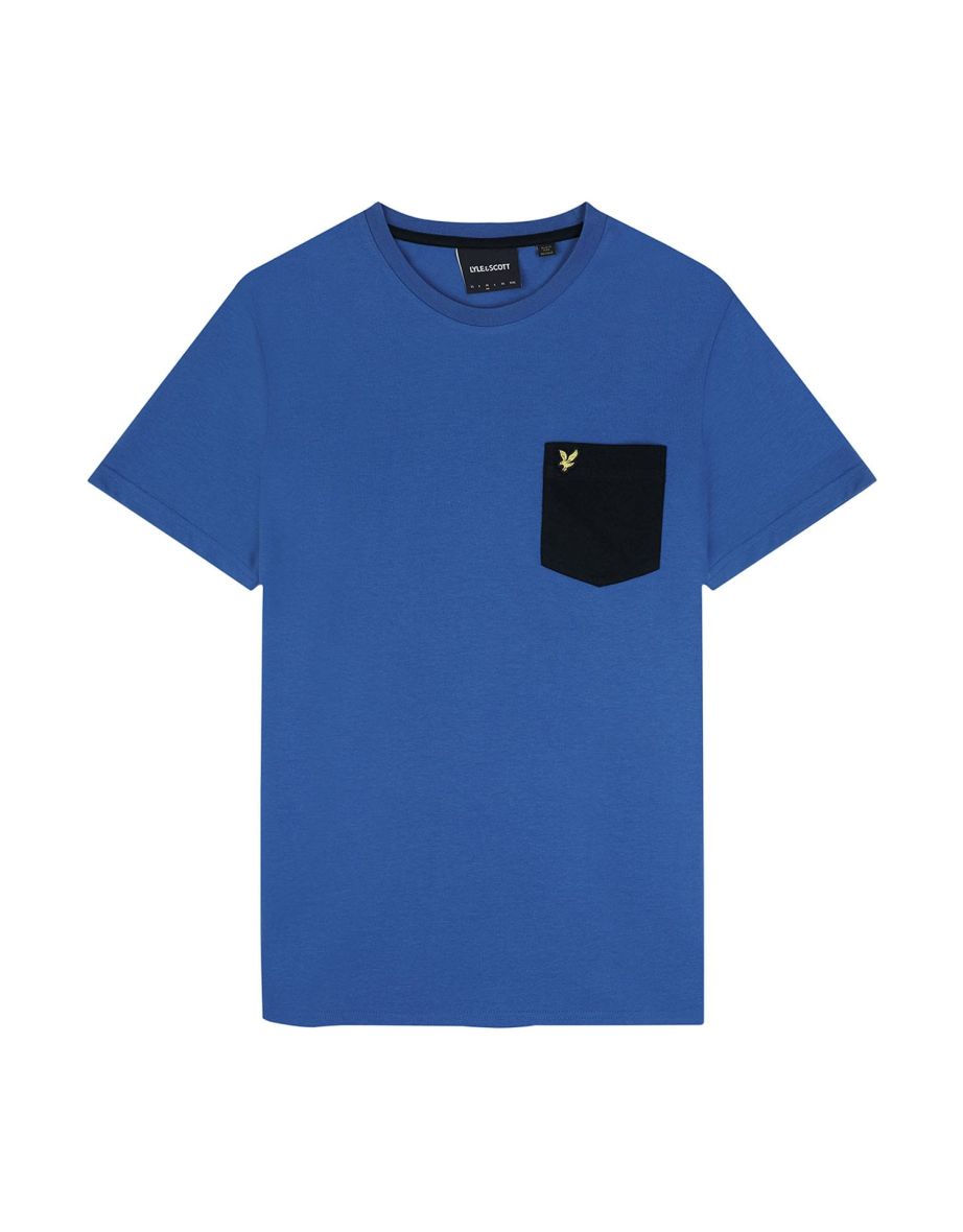Men's Lyle And Scott Contrast Pocket T-Shirt in Black - 4