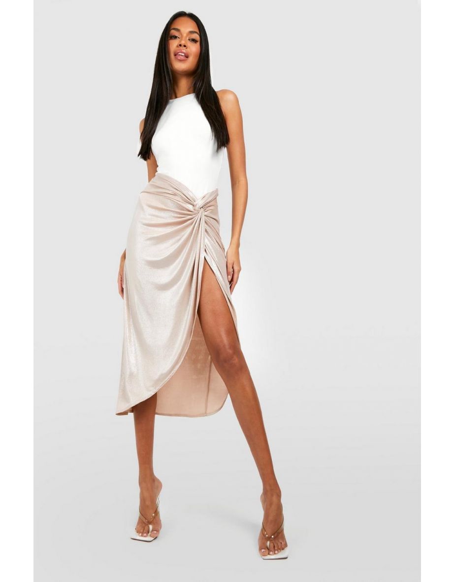 Buy Skirts Boohoo in Bahrain VogaCloset