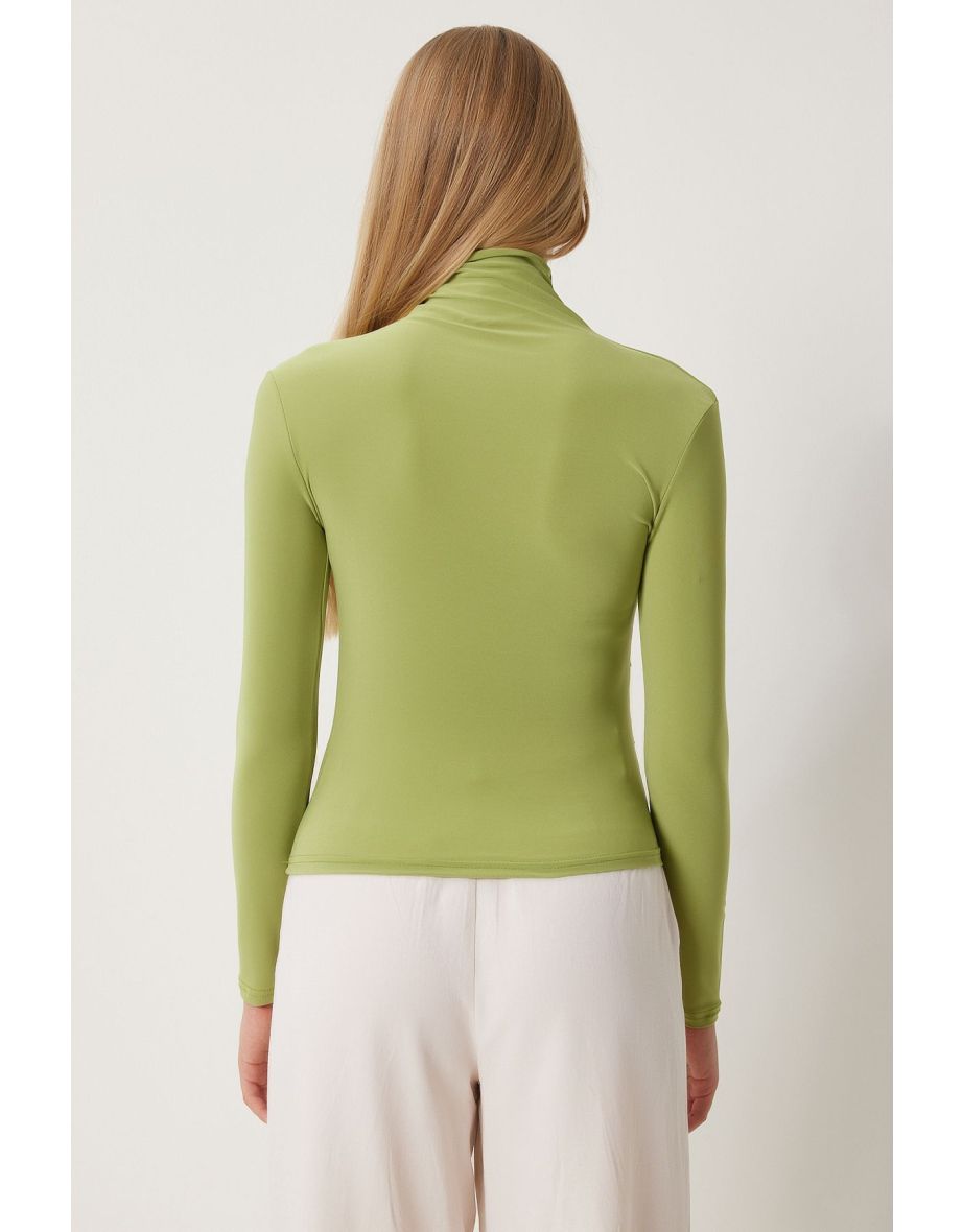 Women's Pistachio Green Gathered Detailed Stand Collar Sandy Blouse - 4