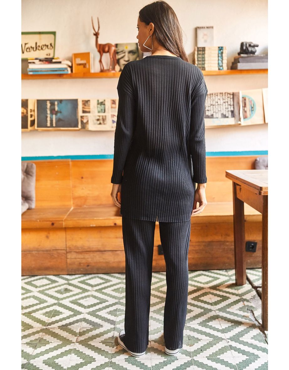 Two-Piece Set - Black - Relaxed fit - 4