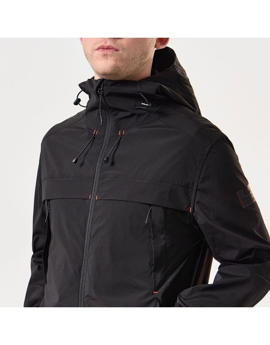 Men's Weekend Offender Talamanca Technical Windbreaker Jacket in Black - 5
