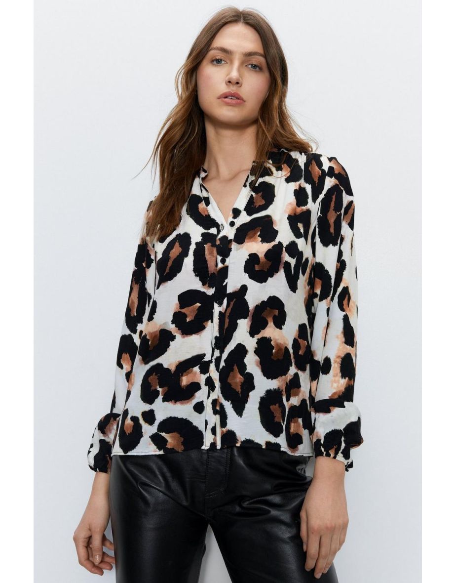 Leopard Print Long Sleeve Blouse