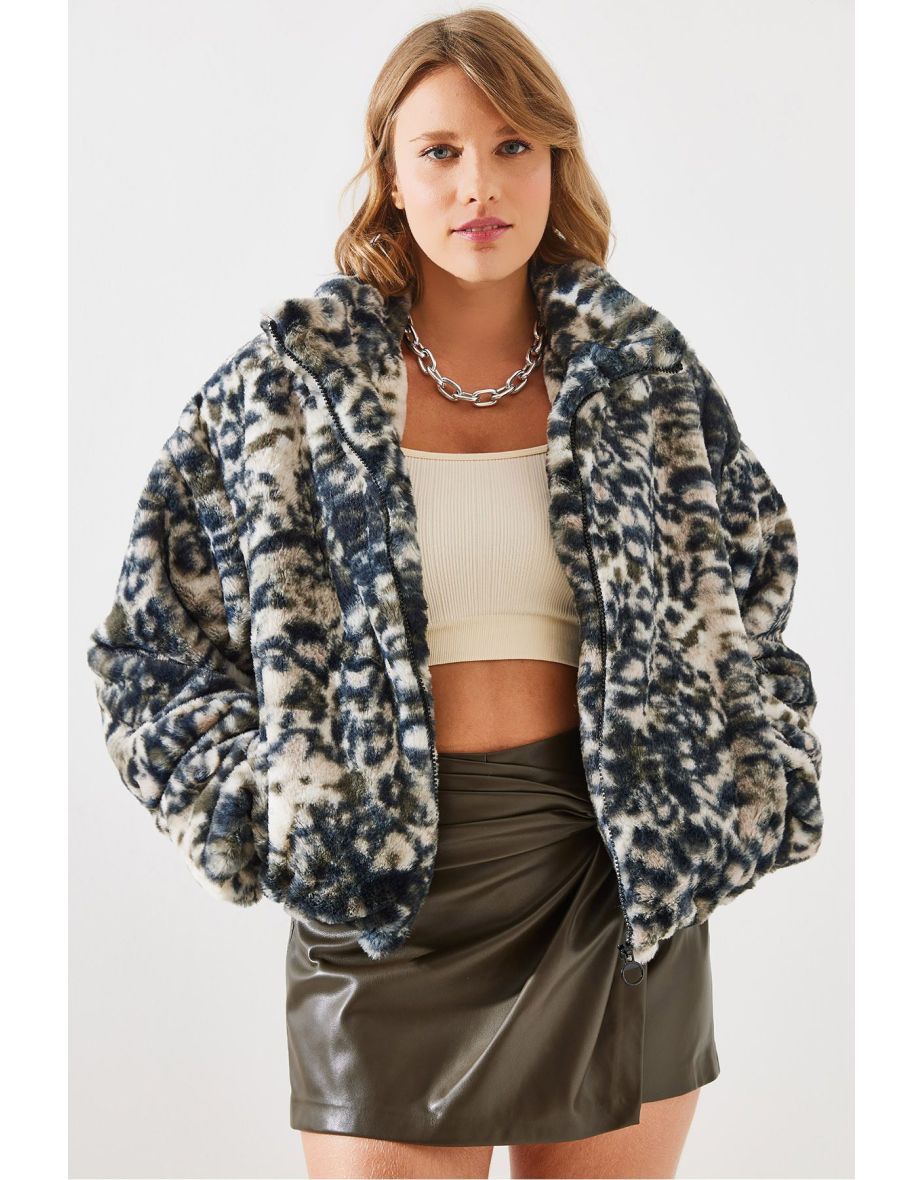 Women's Leopard Pattern Faux Fur Coat - 5