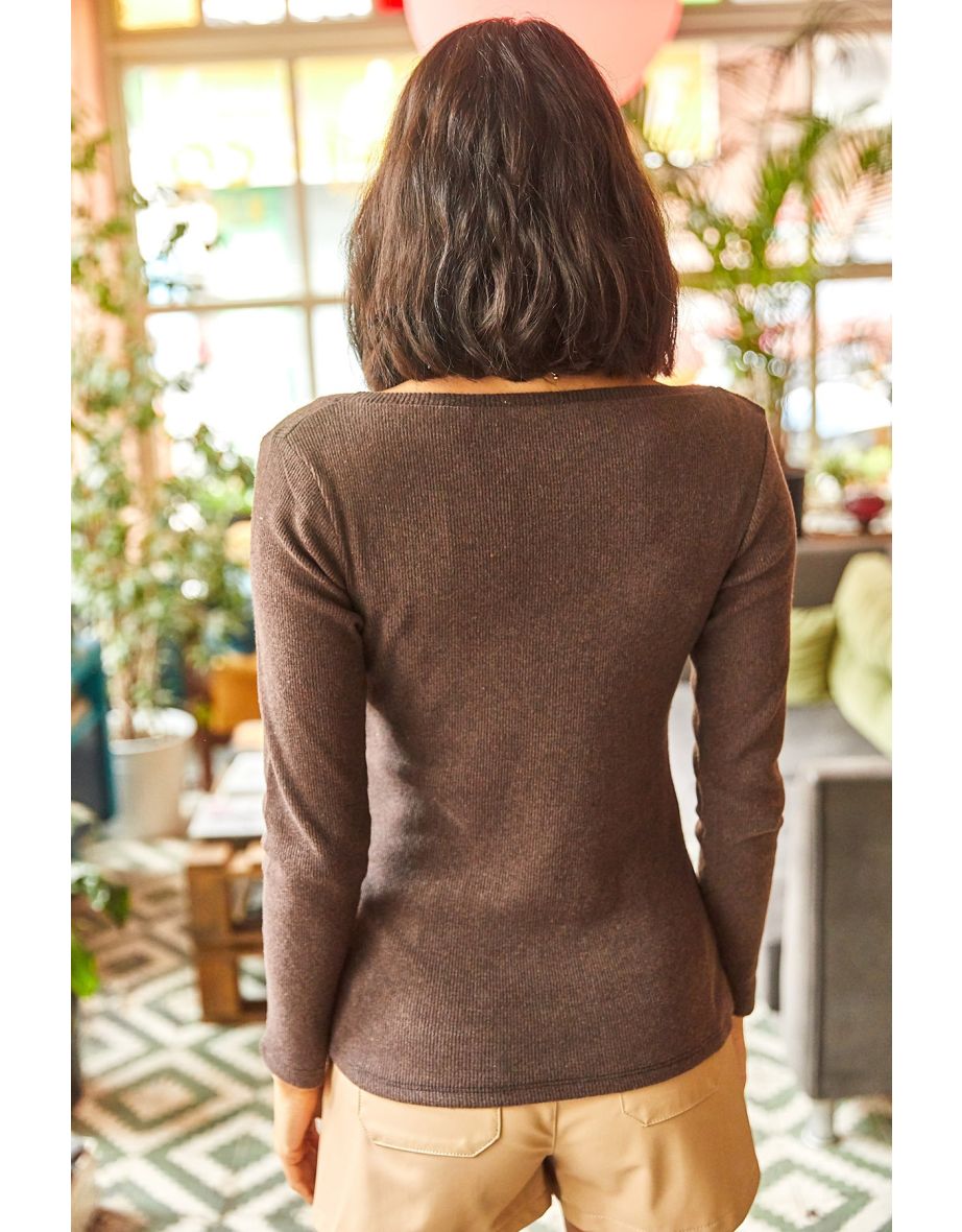 Women's Bitter Brown Crewneck Collar Chunky Lycra Blouse - 4