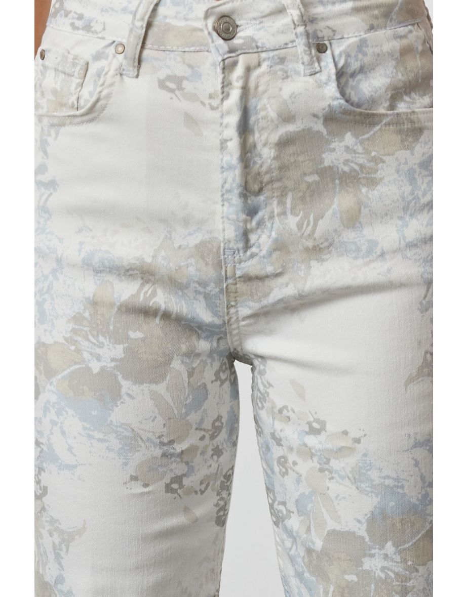 Multicolored Floral Printed Comfort High Waist Mom Jeans - 6