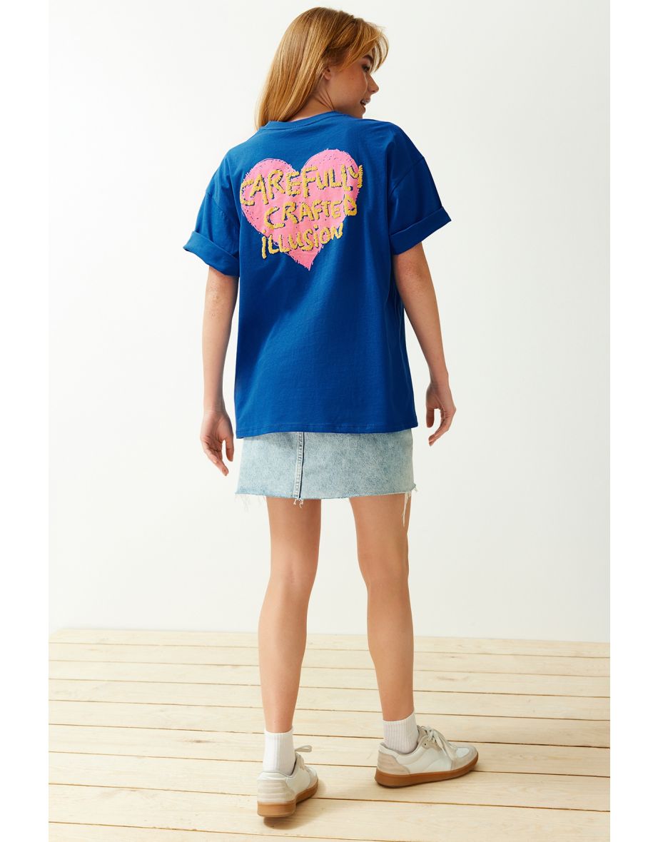 Saks 100% Cotton Front and Back Embossed Printed Oversize/Wide Pattern Knitted T-Shirt - 7