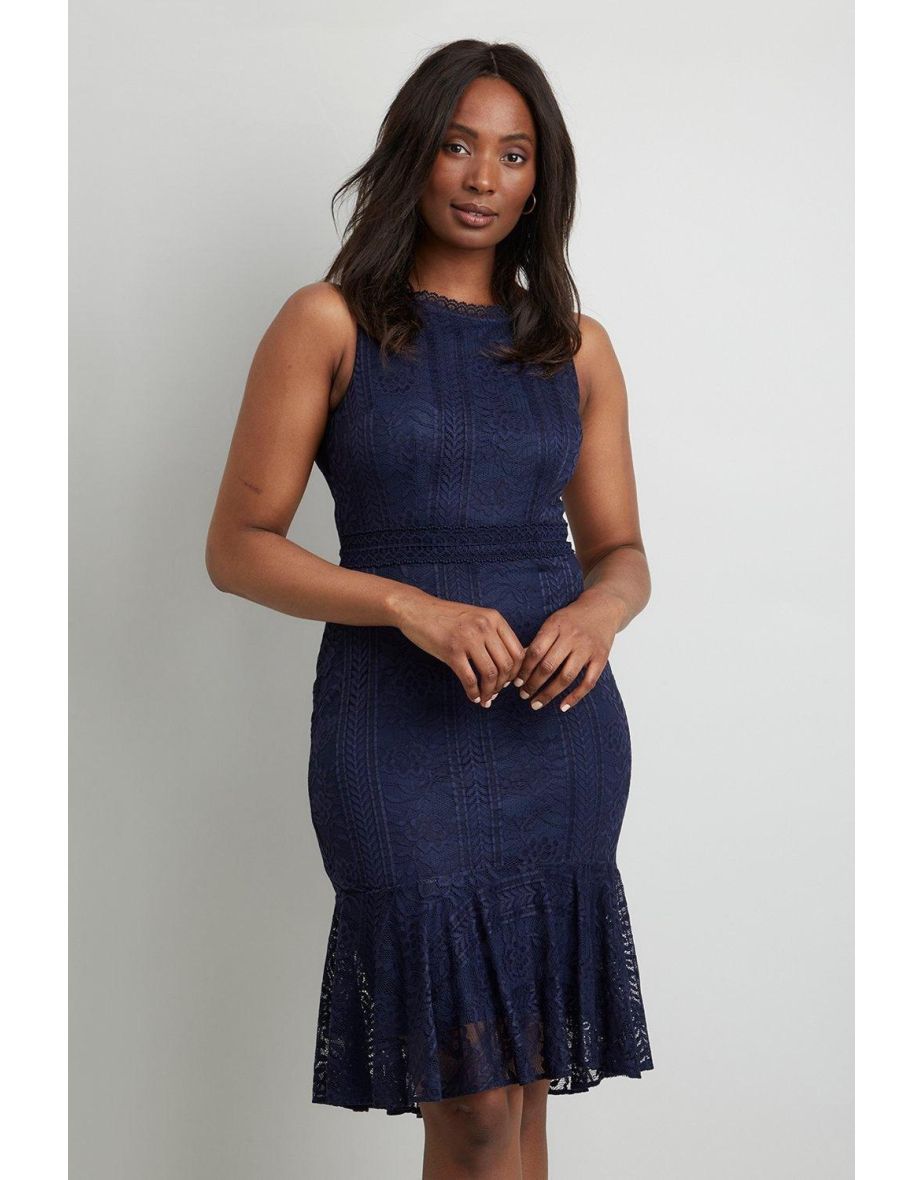 Lace fishtail dress hotsell