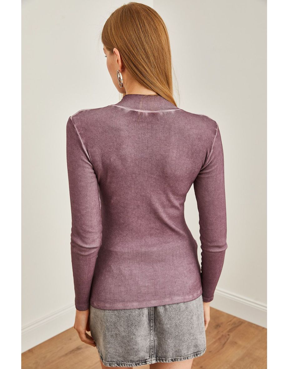 Women's Washed Purple Zippered Turtleneck Lycra Blouse - 6