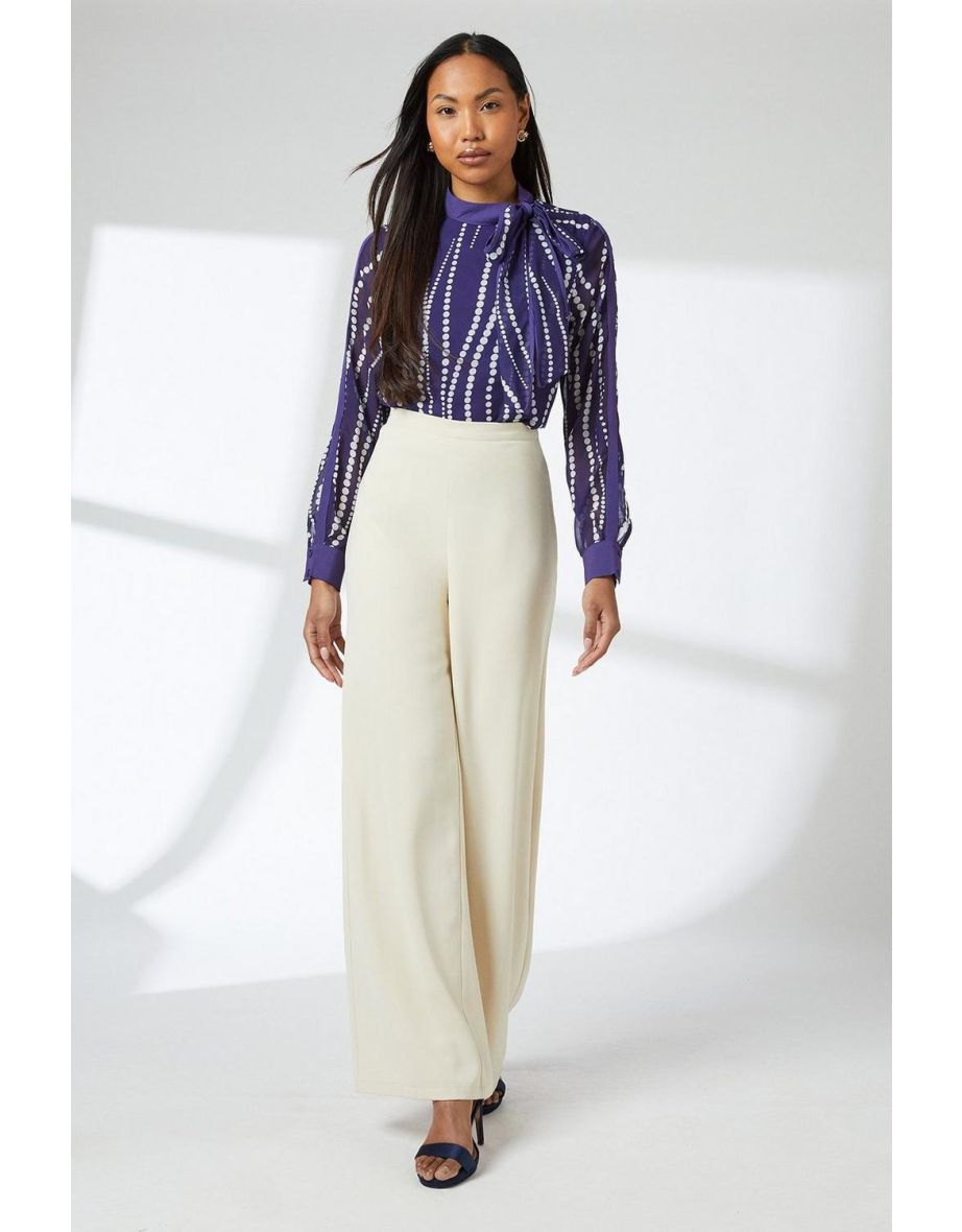 Navy Spot Contrast Detail Top