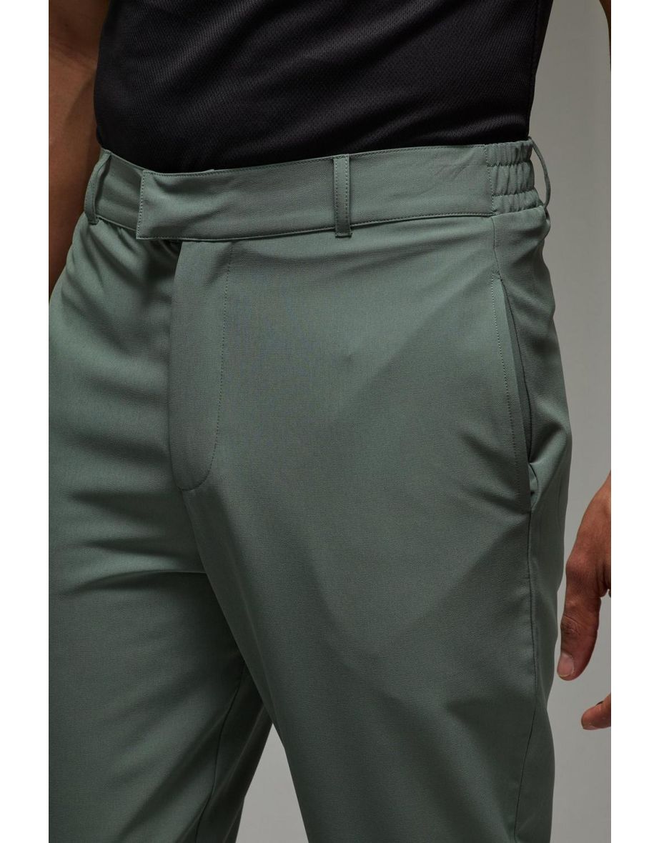 Man Active Stretch Tapered Golf Trousers - 2