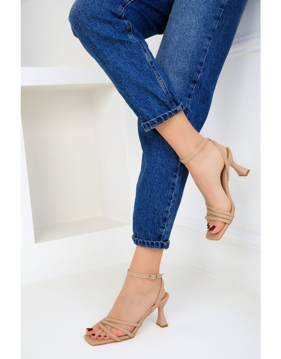 Nude Women's Classic Heeled Shoes