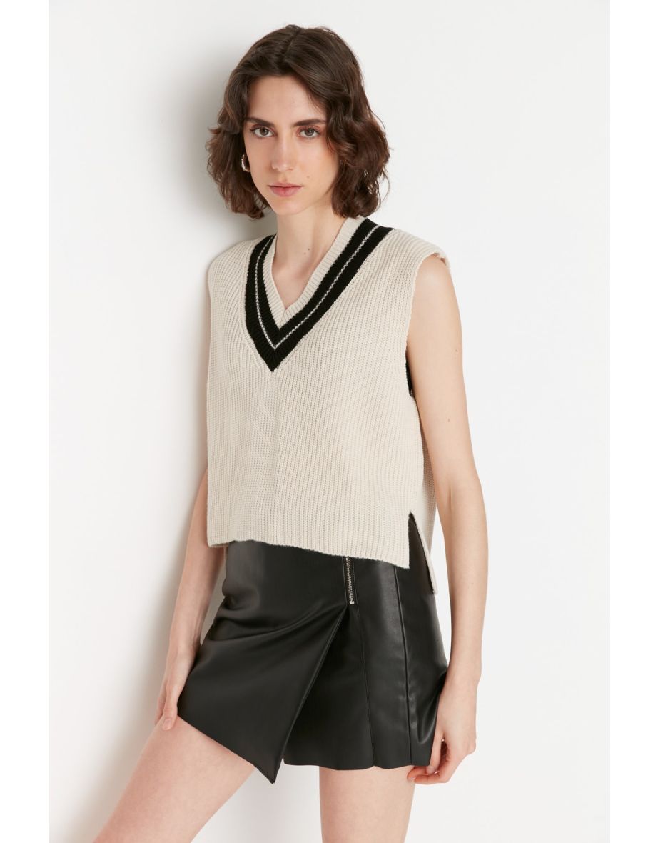 Sweater Vest - Gray - Regular fit