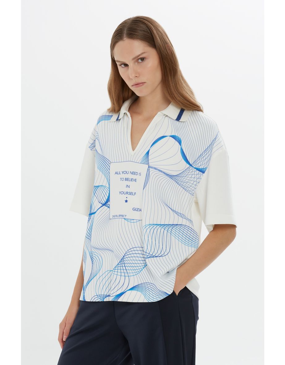 Blue Stripe Pattern Short-Sleeve V-Neck Off-White T-Shirt