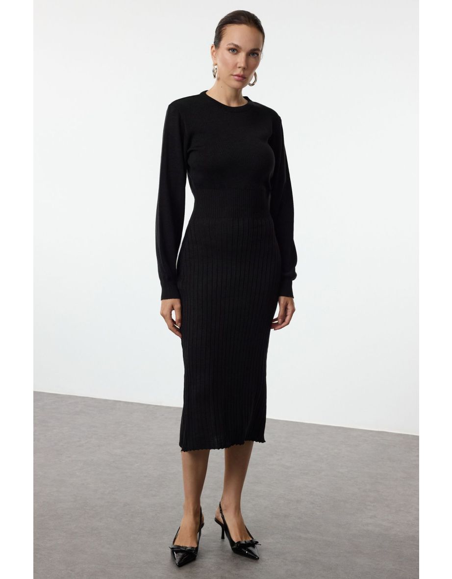Black Midi Knit A-Line Form Fit Dress