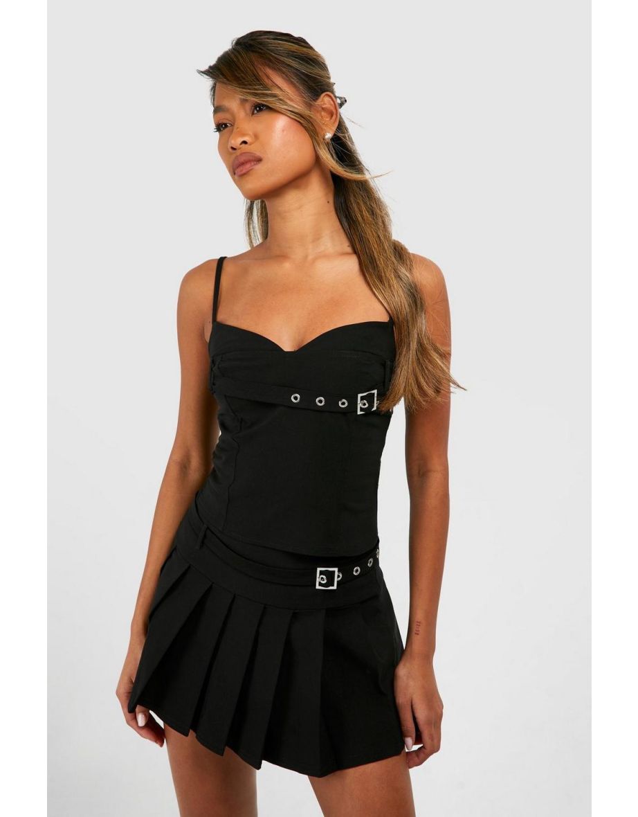 Buckle Detail Pleated Mini Skirt