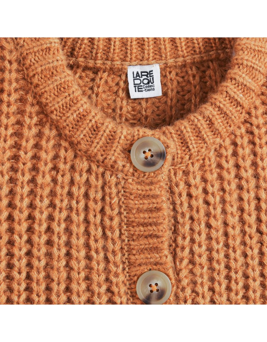 Chunky Knit Buttoned Cardigan with Crew Neck - 3