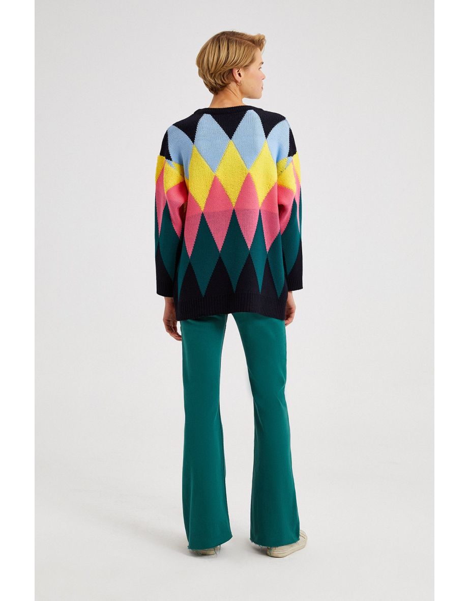 DIAMOND PATTERN SWEATER - 4