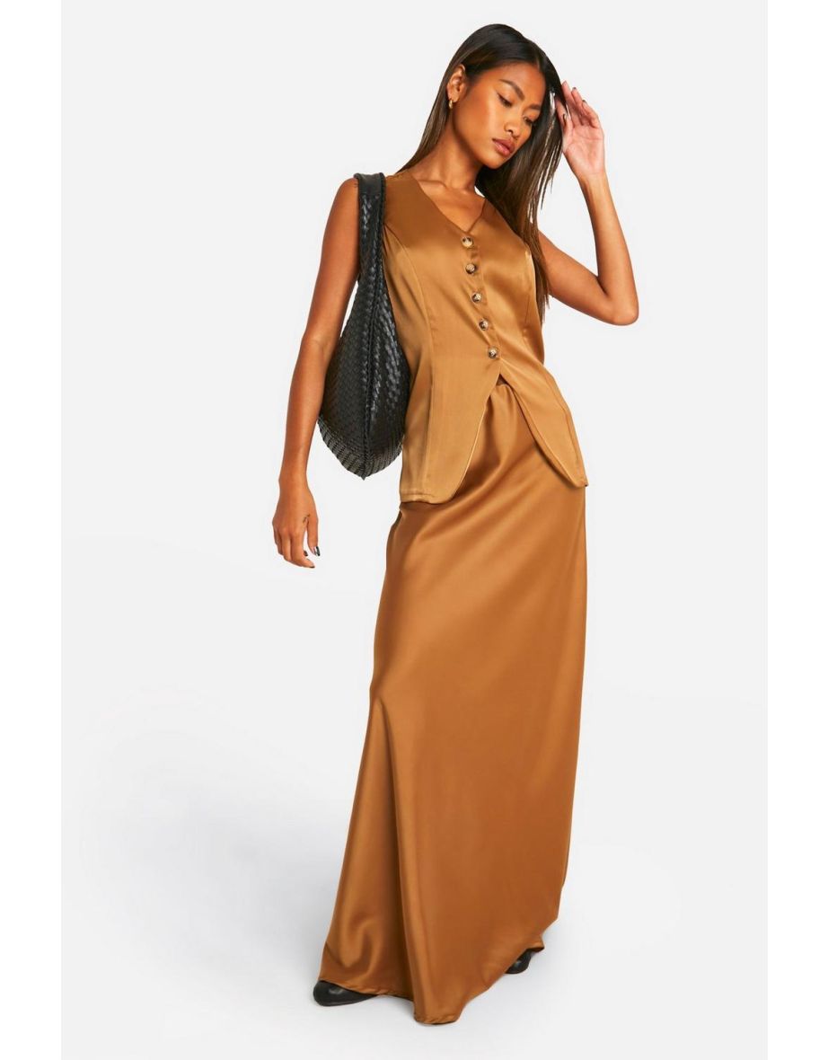 Shop Fluid Satin Bias Maxi Skirt Online in Qatar VogaCloset