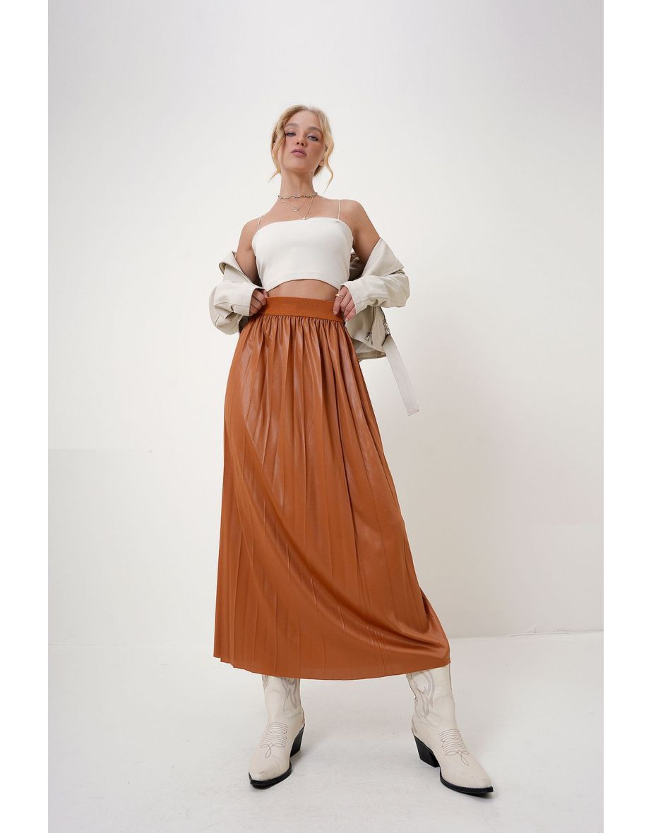 Women's Tan Elastic Waist Pleated Skirt