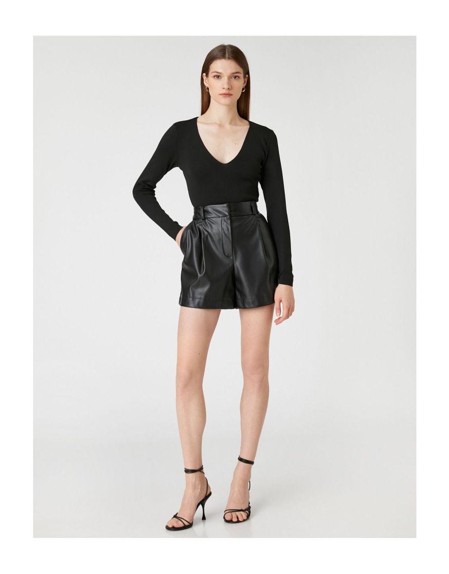 Sweater - Black - Fitted