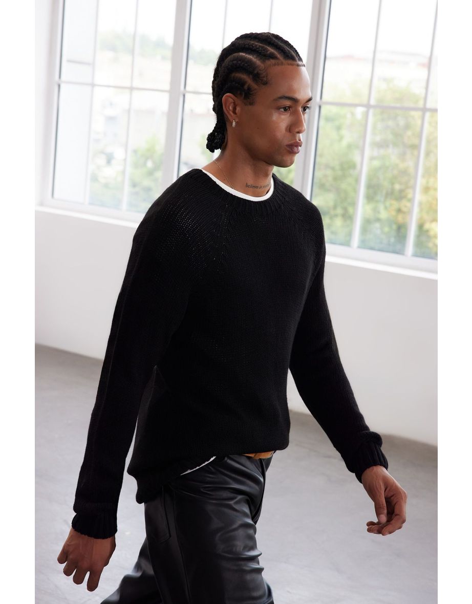 Black Men's Slim Fit Crew Neck Raglan Sleeve Seamless Basic Knitwear Sweater - 10