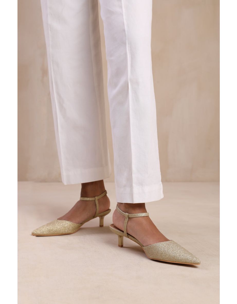 MALTA LOW KITTEN HEELS WITH POINTED TOE AND ANKLE STRAP IN GOLD FINE GLITTER
