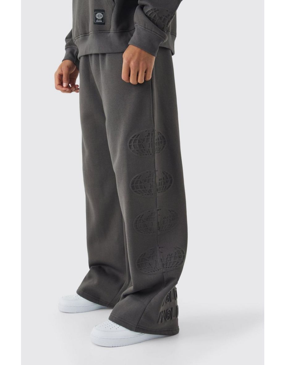 Wide Leg Deboss Worldwide Jogger - slate