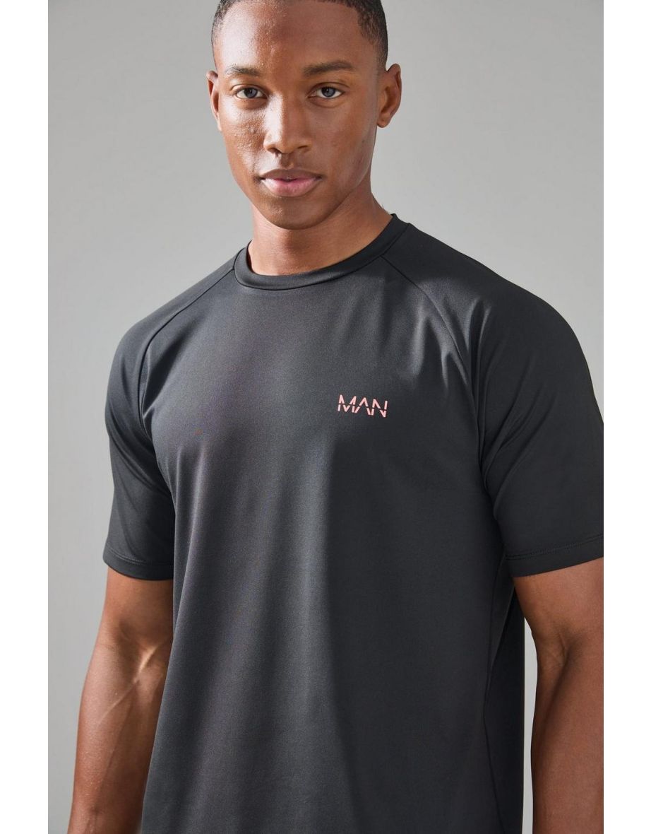 Man Active Gym Raglan T-shirt Neon Logo - black - 2
