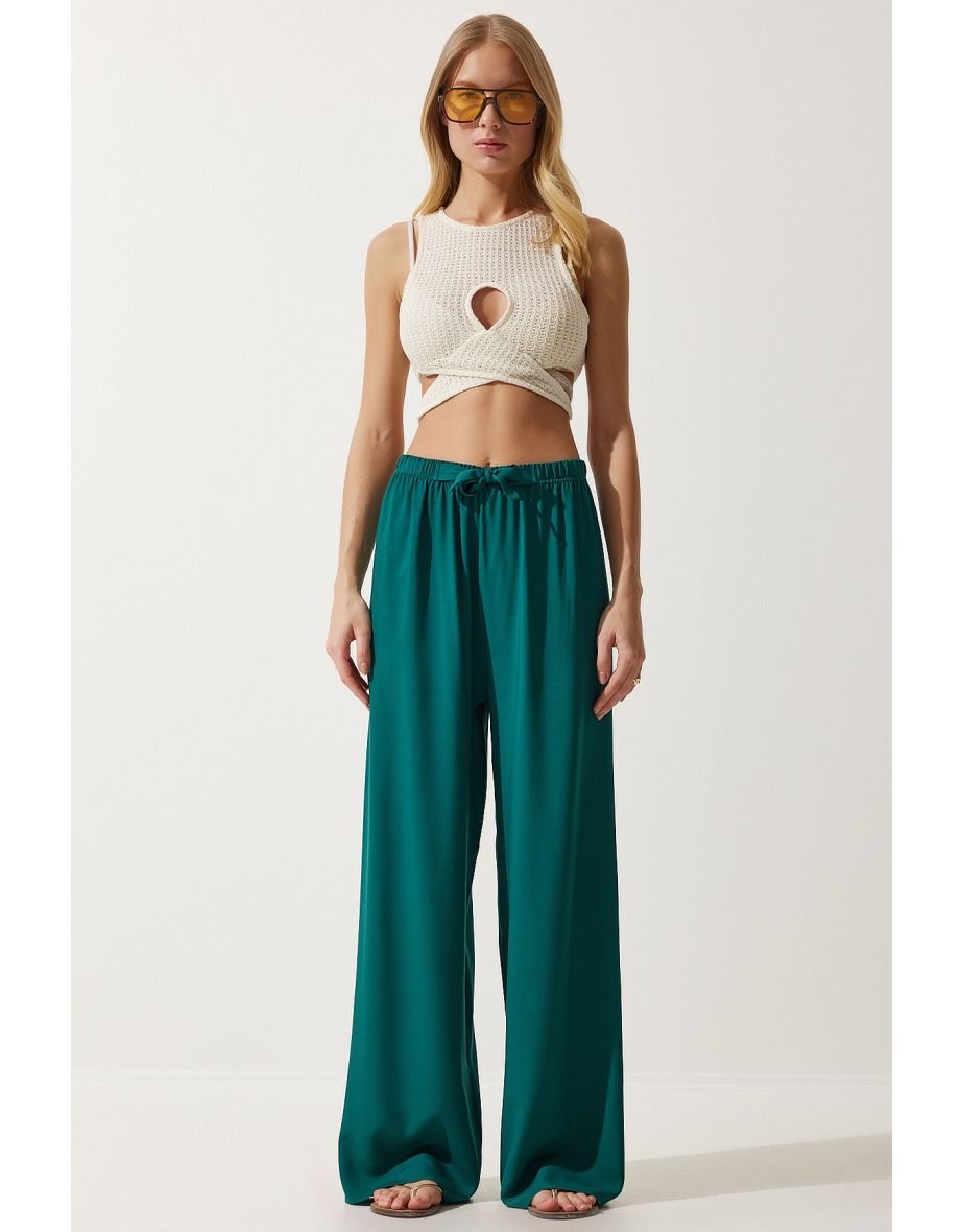 Women's Emerald Green Flowy Knitted Palazzo Trousers