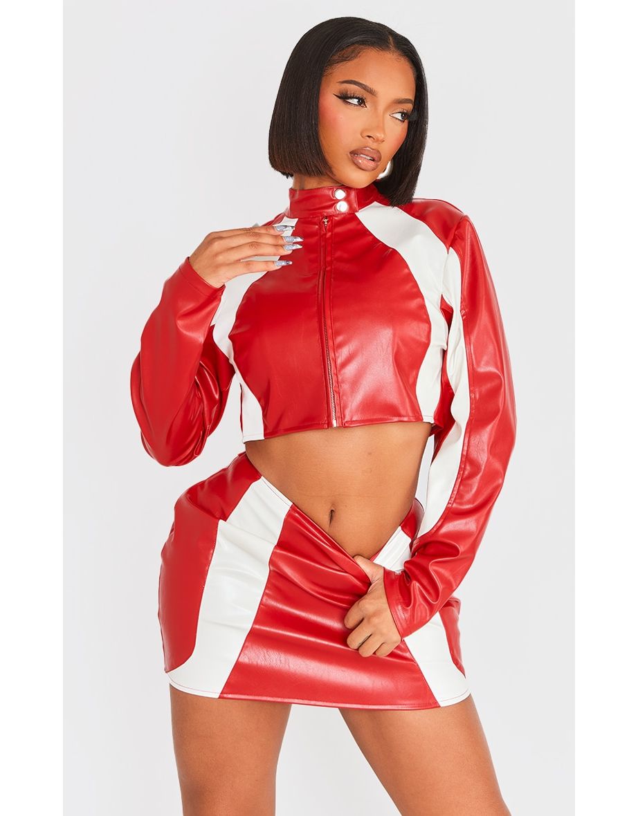 Cropped pvc outlet jacket