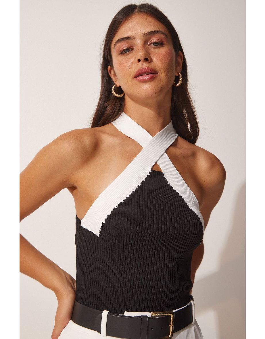 Women's Black Halterneck Crop Sweater Blouse - 4