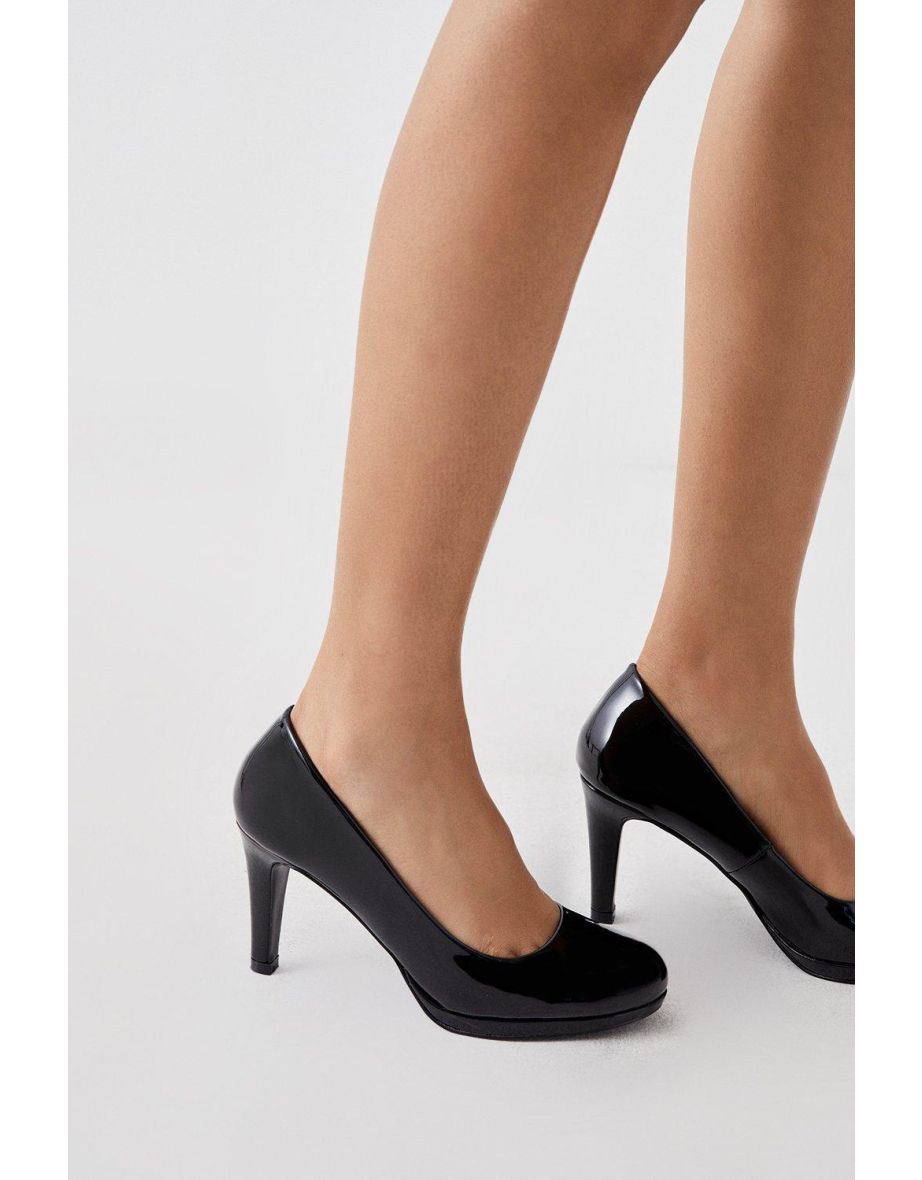 Comfy on sale court heels