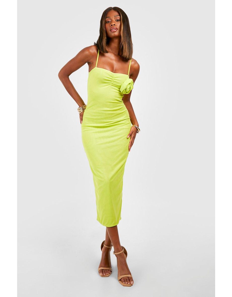 Buy Boohoo Midi Dresses in Saudi, UAE, Kuwait and Qatar