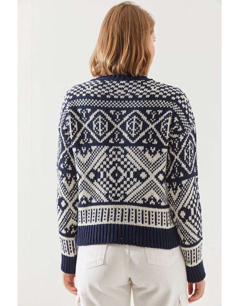 Women's Jacquard Sweater - 5