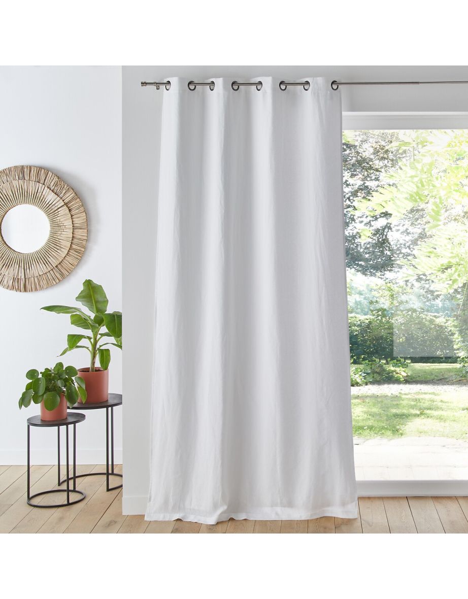 Onega Washed Linen Single Blackout Curtain With Metal Eyelets