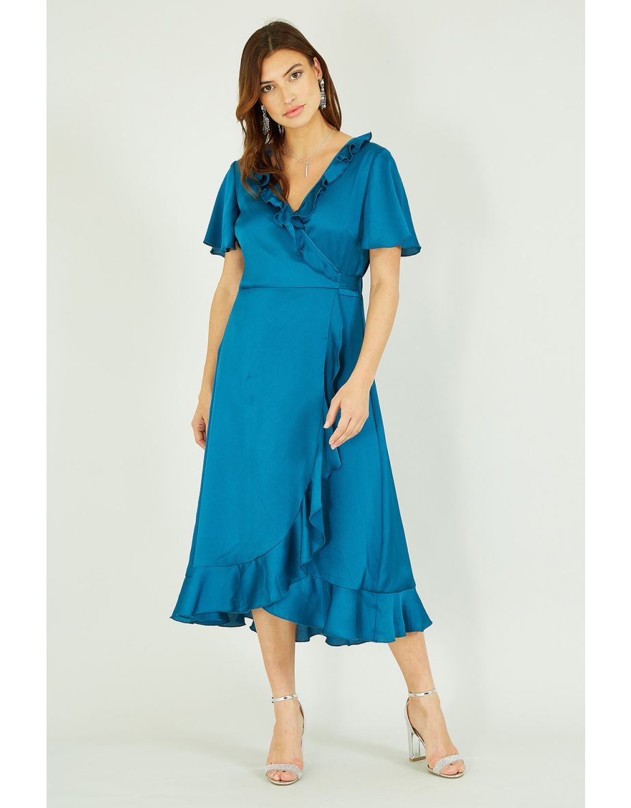 Buy Dresses Yumi in Qatar VogaCloset