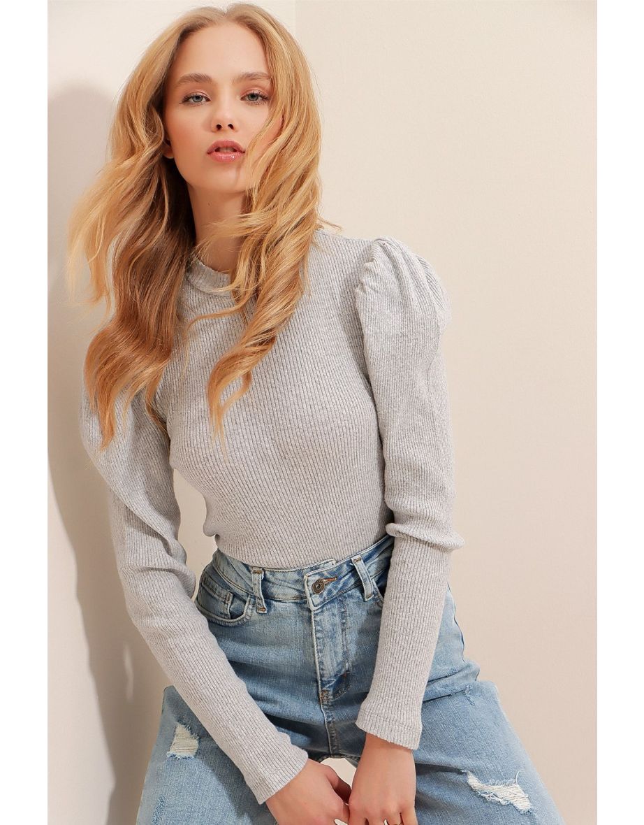 Women's Gray Princess Sleeve Half Turtleneck Camisole Blouse