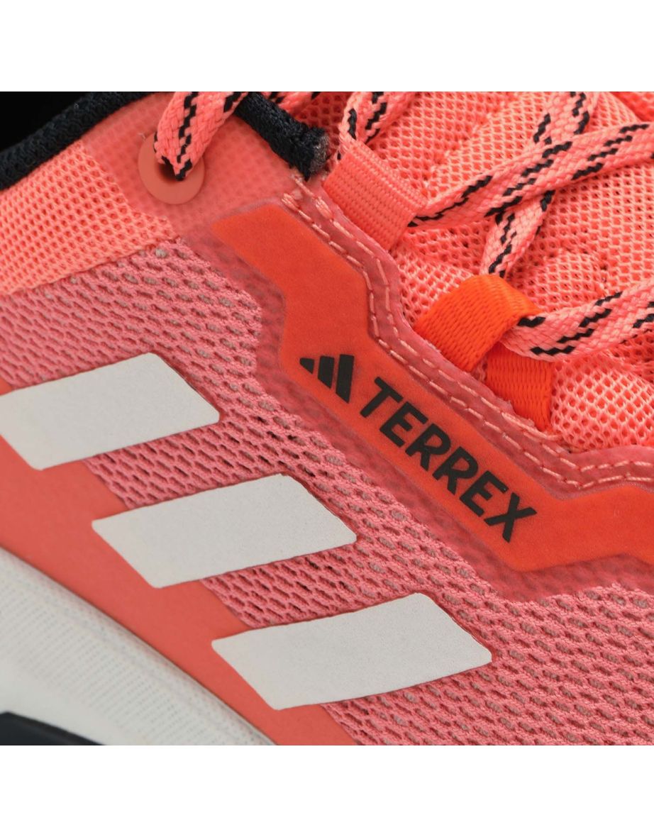 Women's adidas Terrex AX4 Trainers in Pink - 4