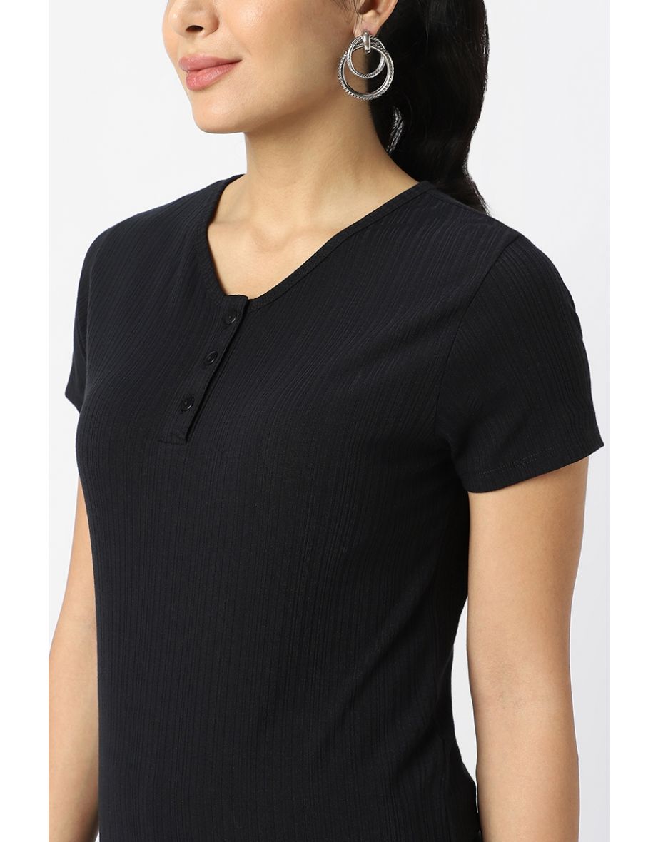 Textured T-Shirt - 4