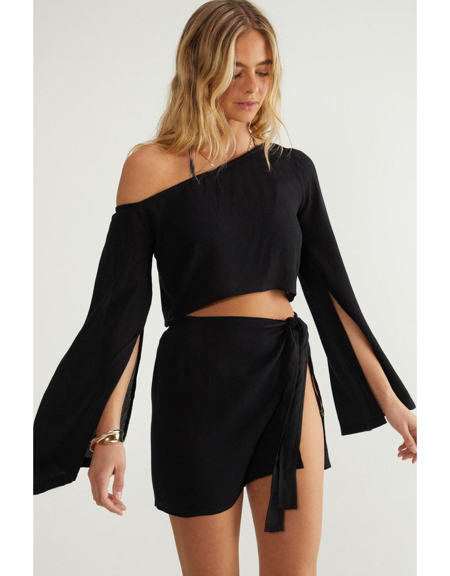 Dropped Shoulder Crop Top And Beach Sarong Set