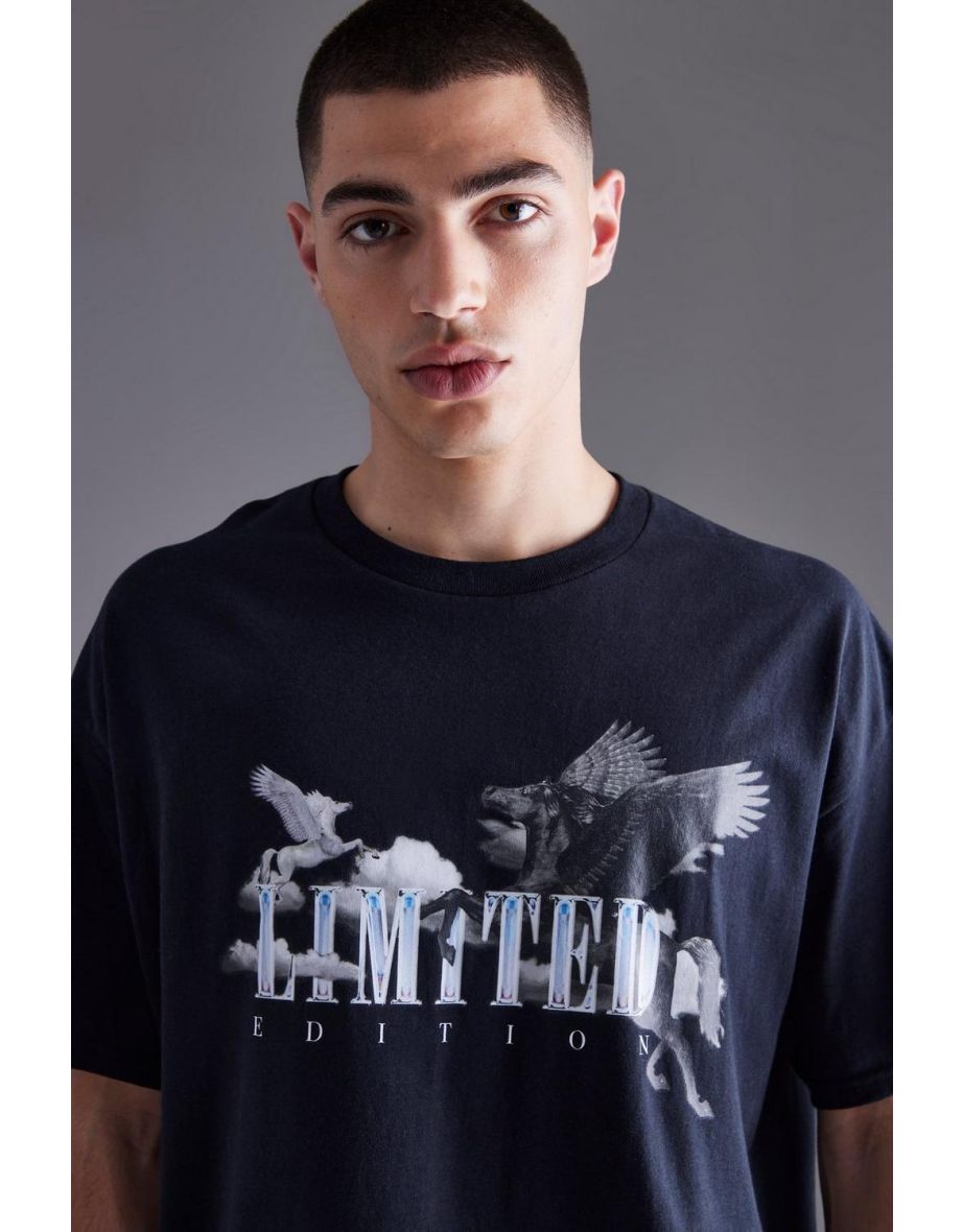 Overisized Limited Edition Pegasus T-shirt - black - 2
