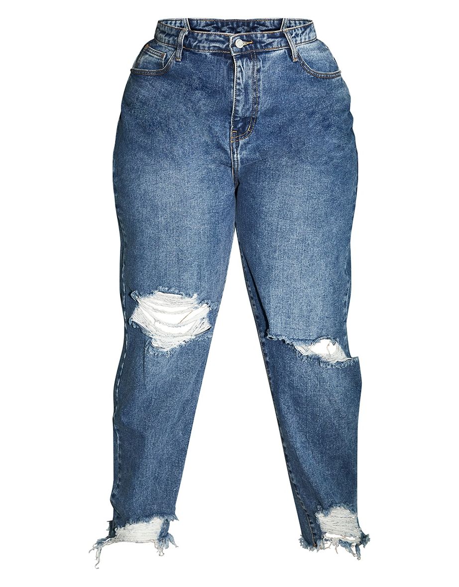 PRETTYLITTLETHING Plus Mid Blue Extreme Ripped Hem Knee Rip Mom Jeans - 4