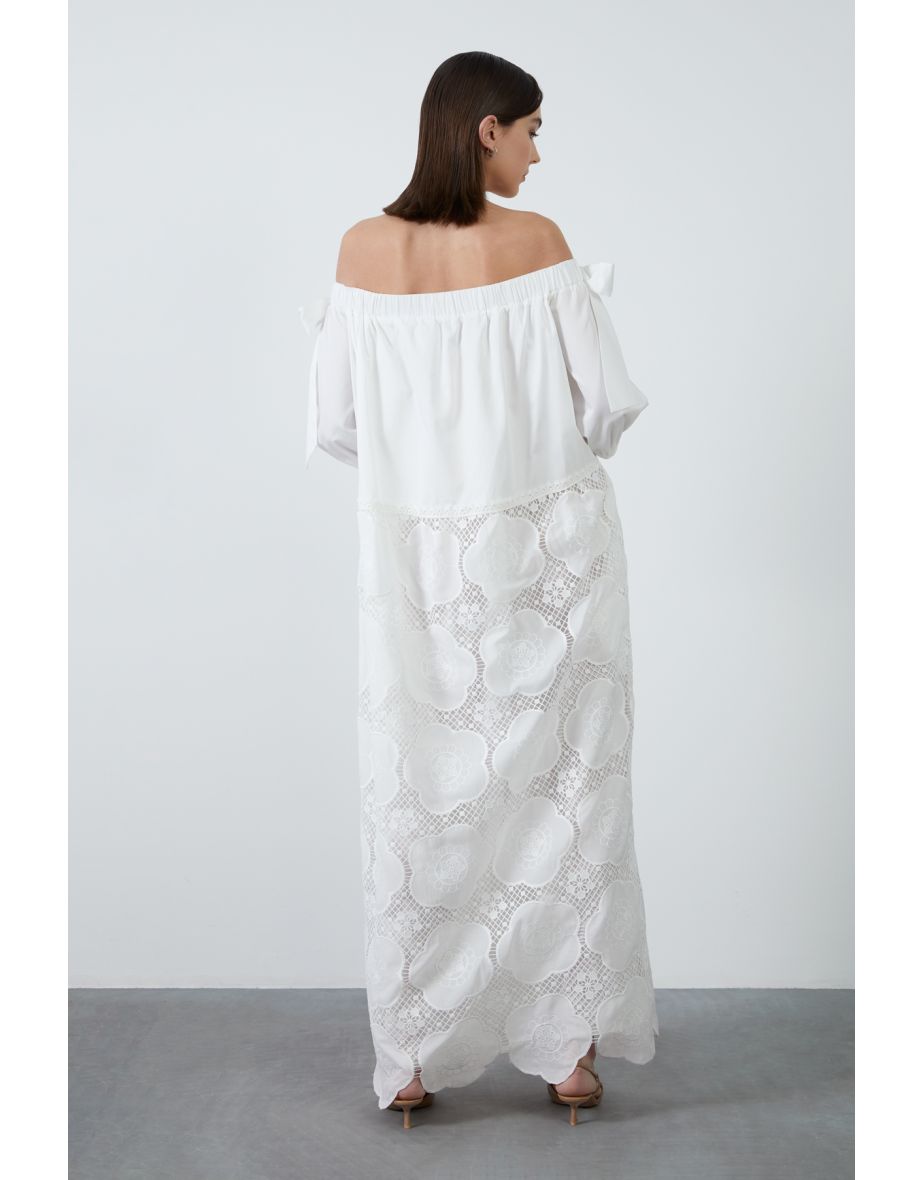 Detachable Lace White Dress with Madonna Collar - 3