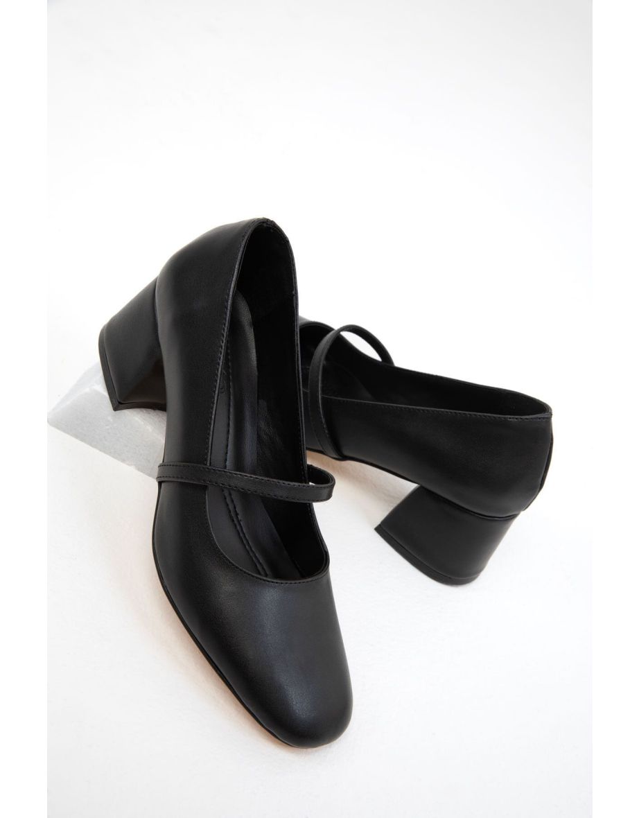 Black Women's Classic High Heel Shoes - 4