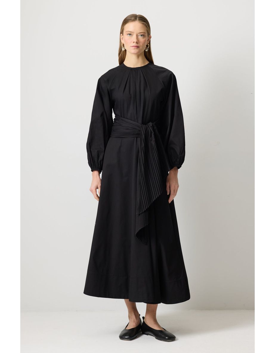 DRESS WITH PLEATED BELT