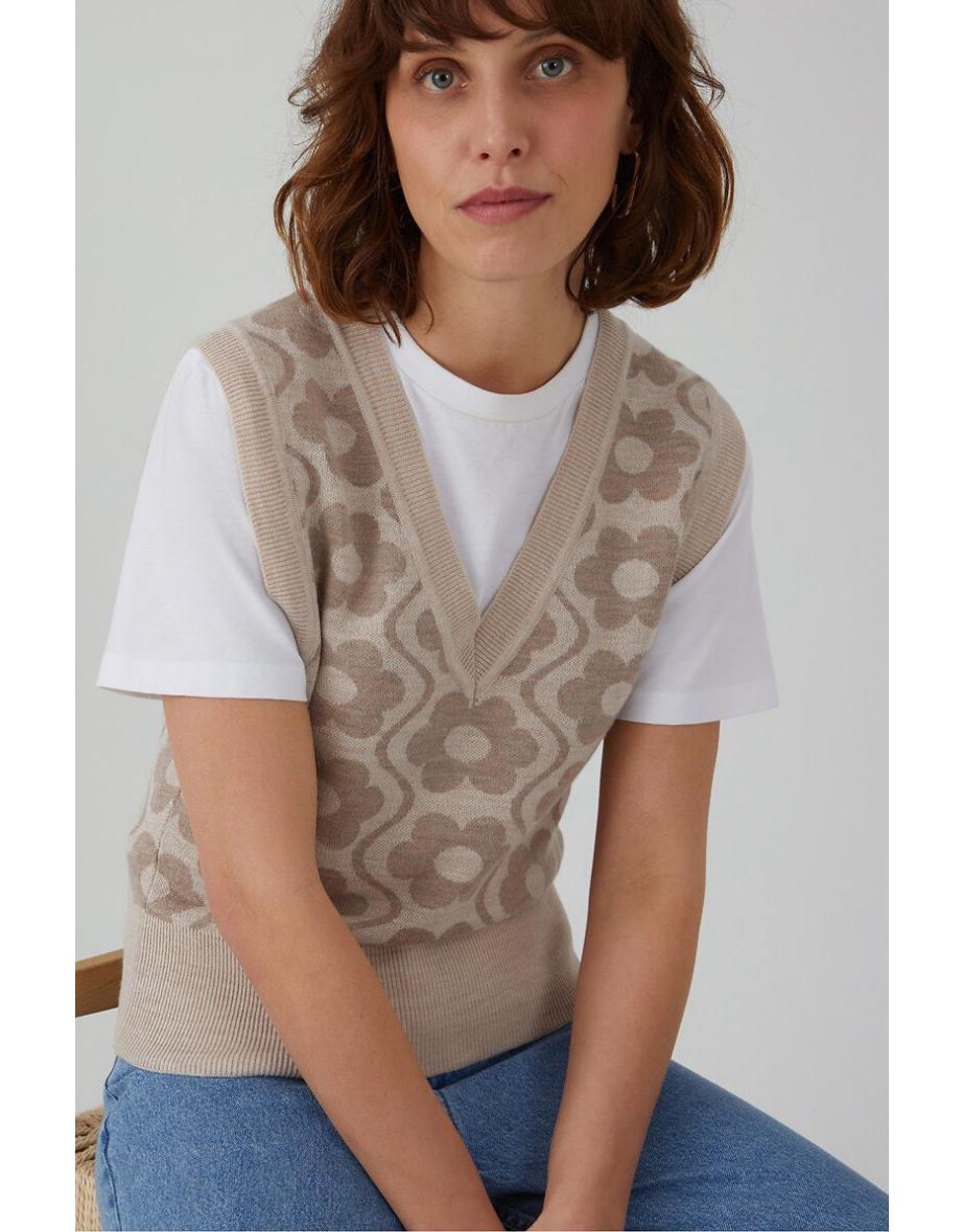 Floral Jacquard Knitted Vest Top