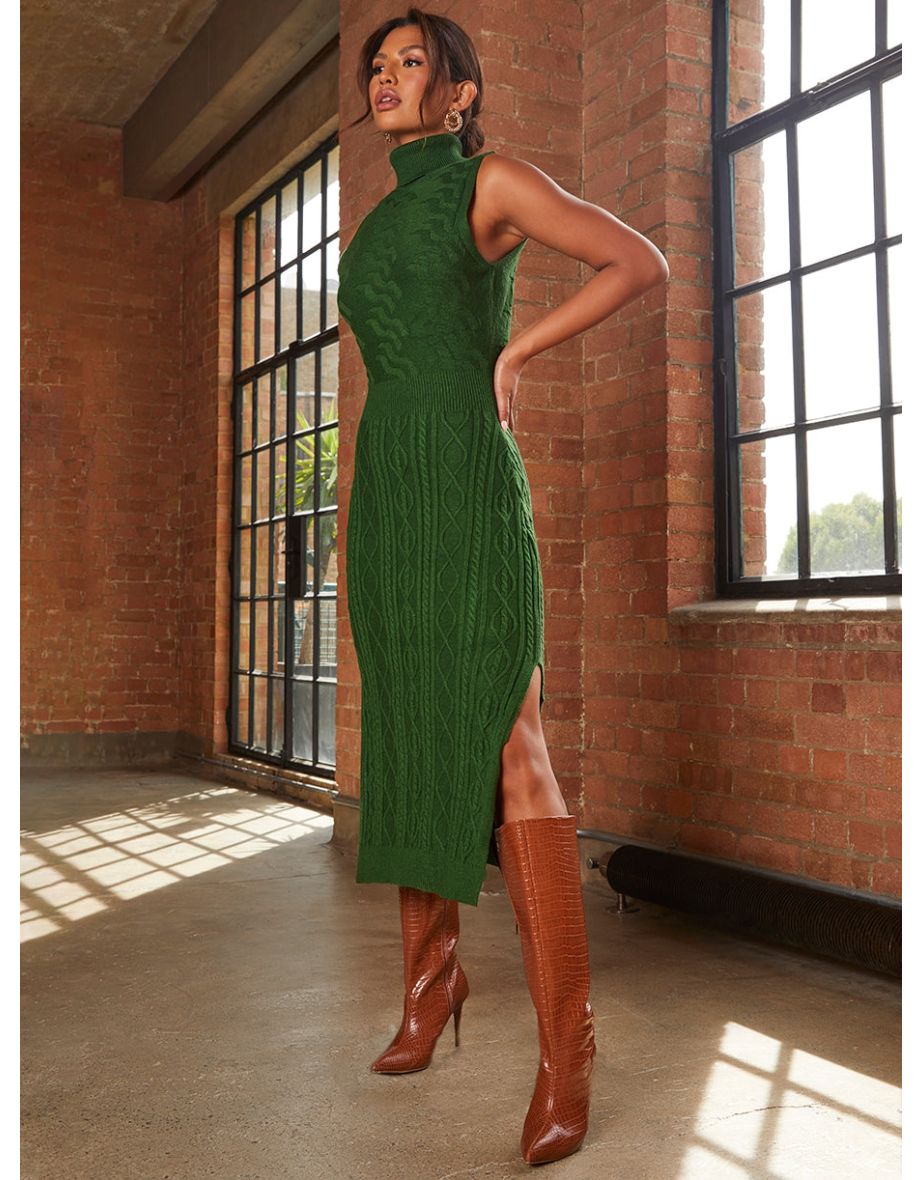 Cable Knit Sleeveless Midi Dress in Green