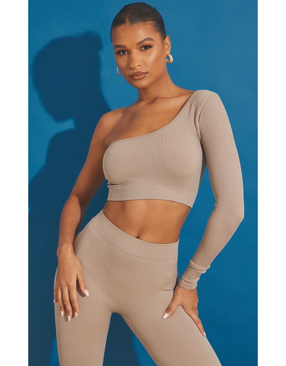 Buy Prettylittlething Crop Top in Saudi, UAE, Kuwait and Qatar