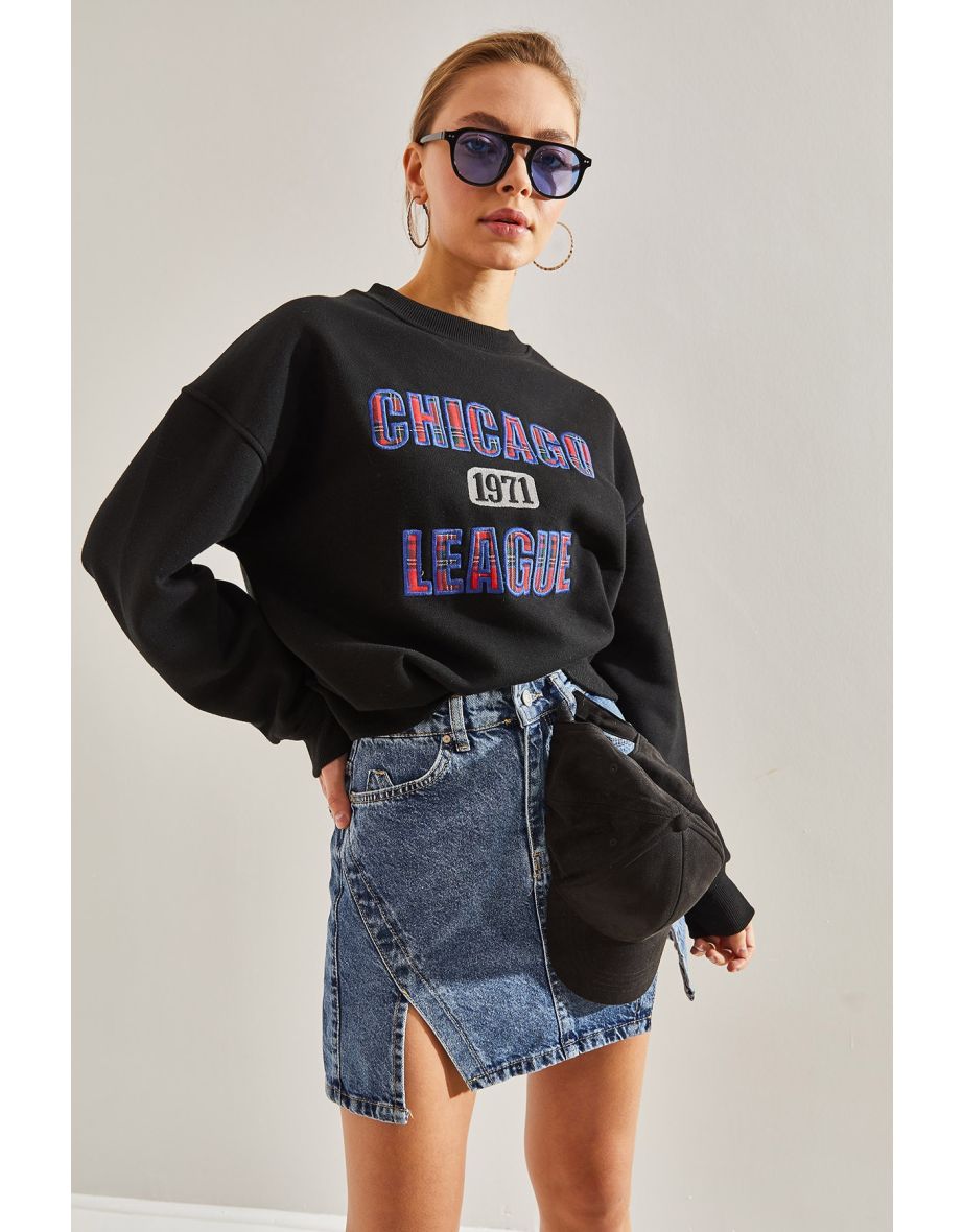 Women's Chicago Printed Three Thread Raised Sweatshirt - 5